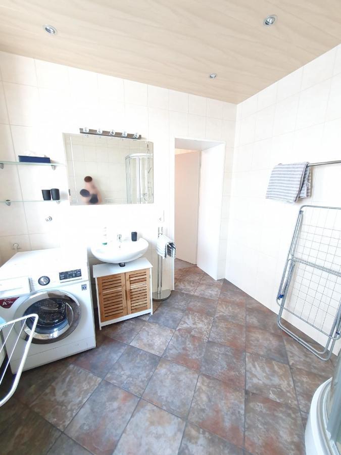 Gemuetliches Zimmer Mit Eigenem Bad Und Kueche Swisttal Exteriör bild